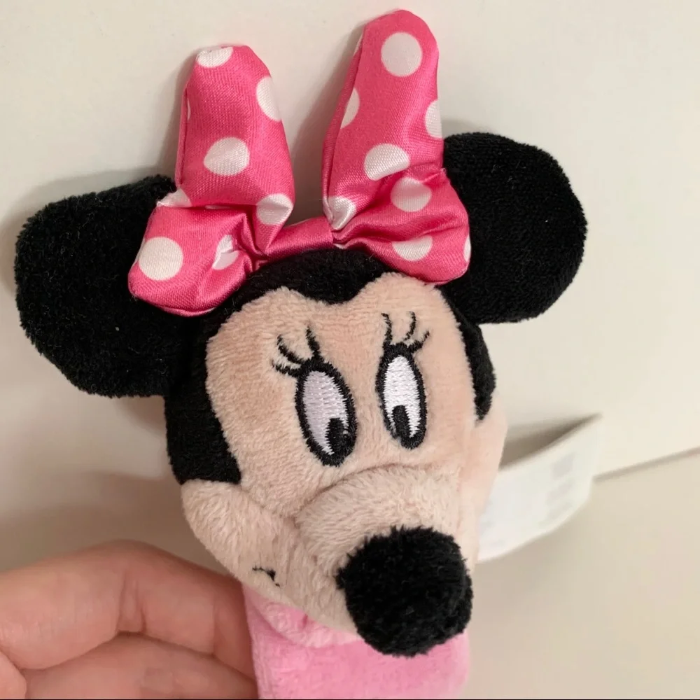 NWOT pink Minnie mouse plush bracelet